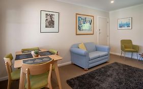 Brougham Street B And B